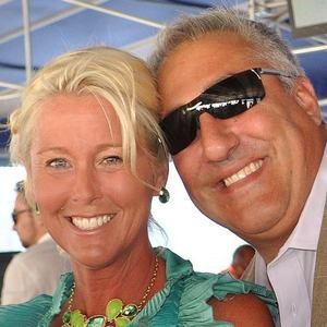 Meet your Posher, Victor